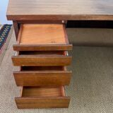 Bureau en bois ancien