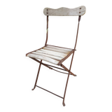 Folding wooden slatted garden chair