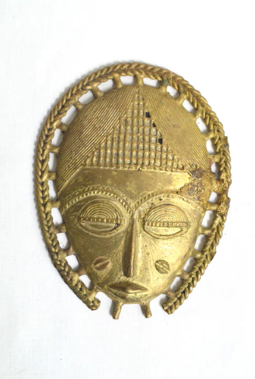 African bronze mask