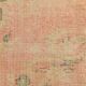 Tapis vintage oriental usé,  Rose saumon et vert pastel, style bohème