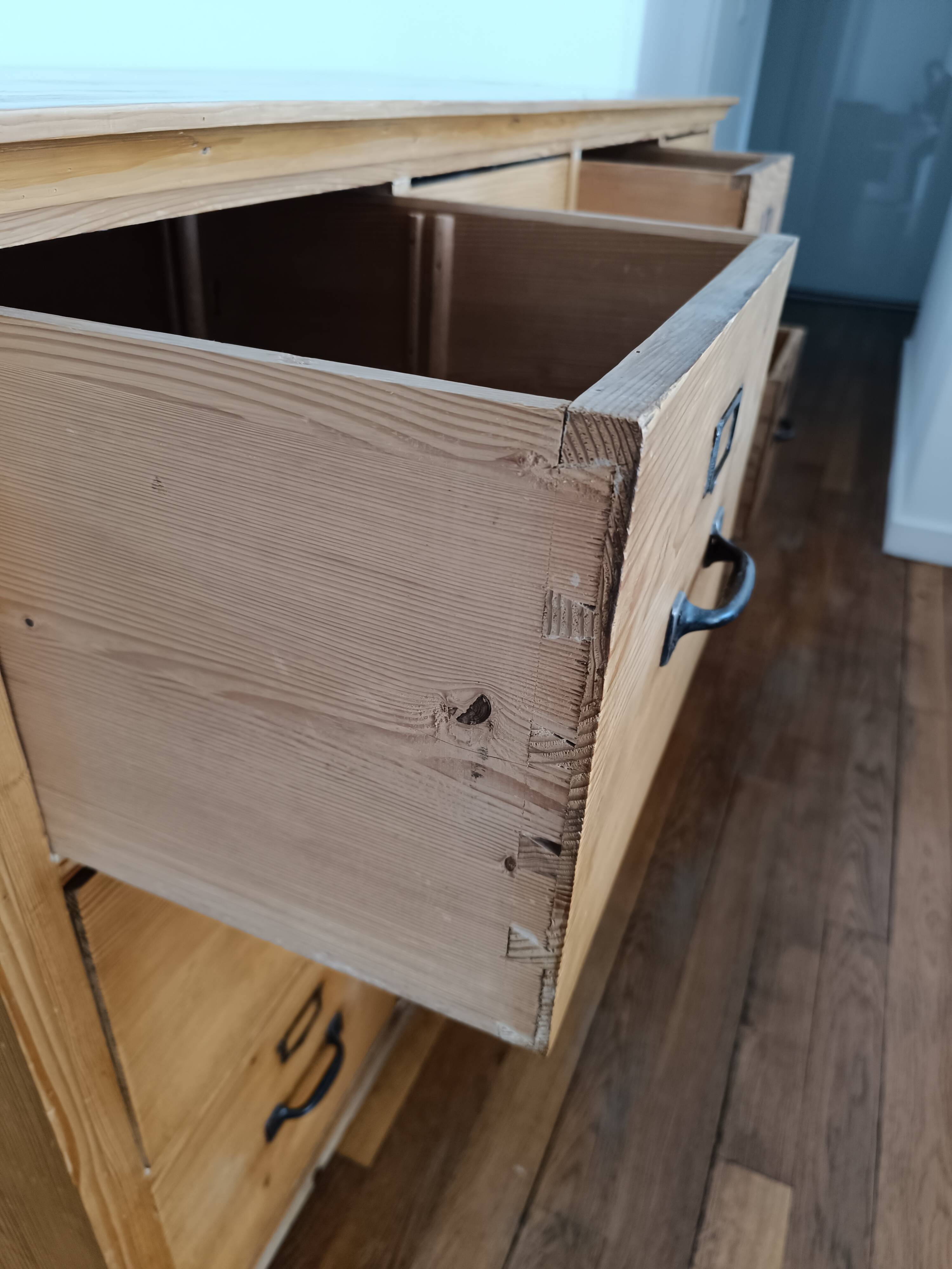 Craft fir furniture with drawers