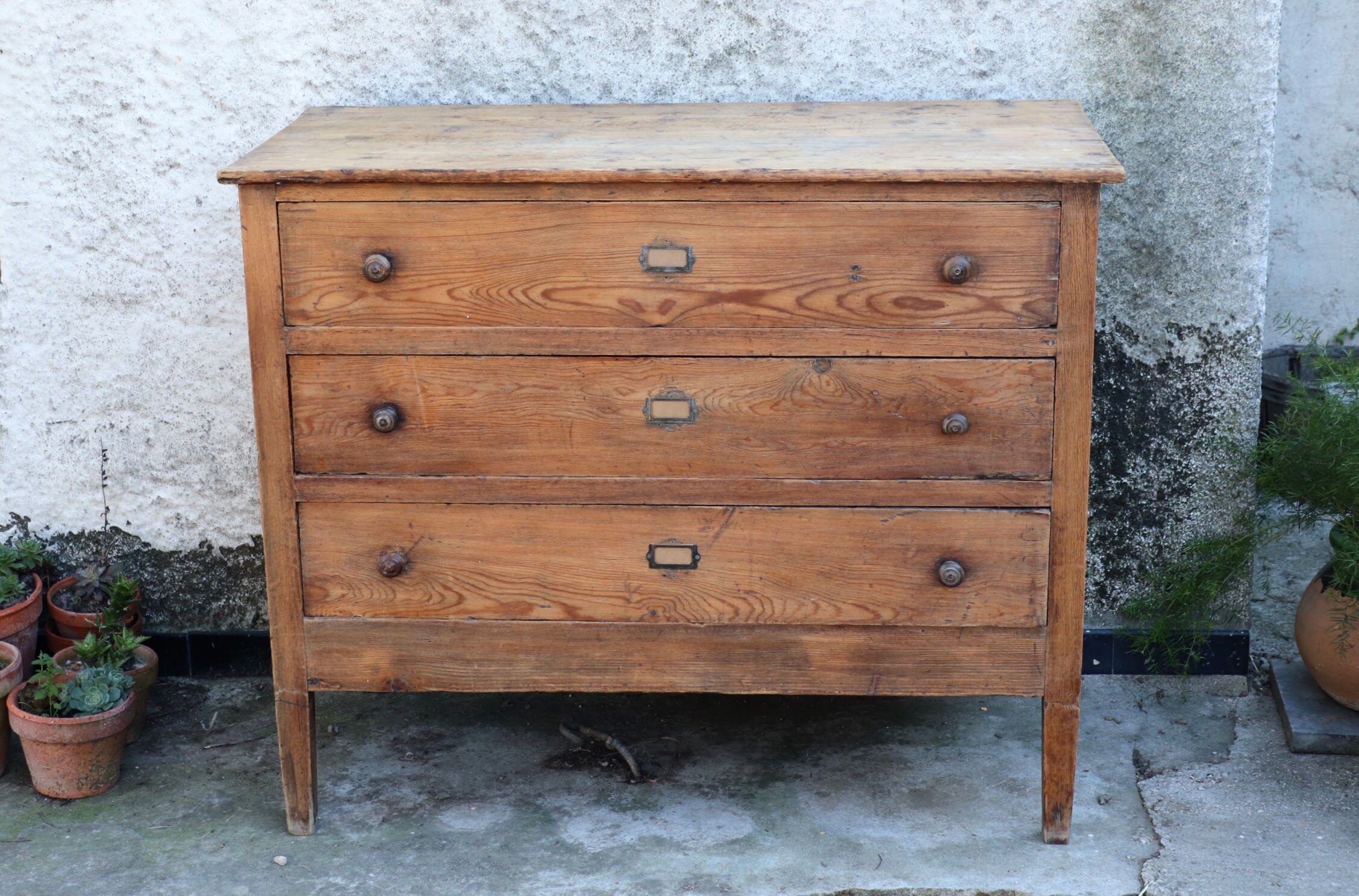 Chest of drawers in solid wood 19th