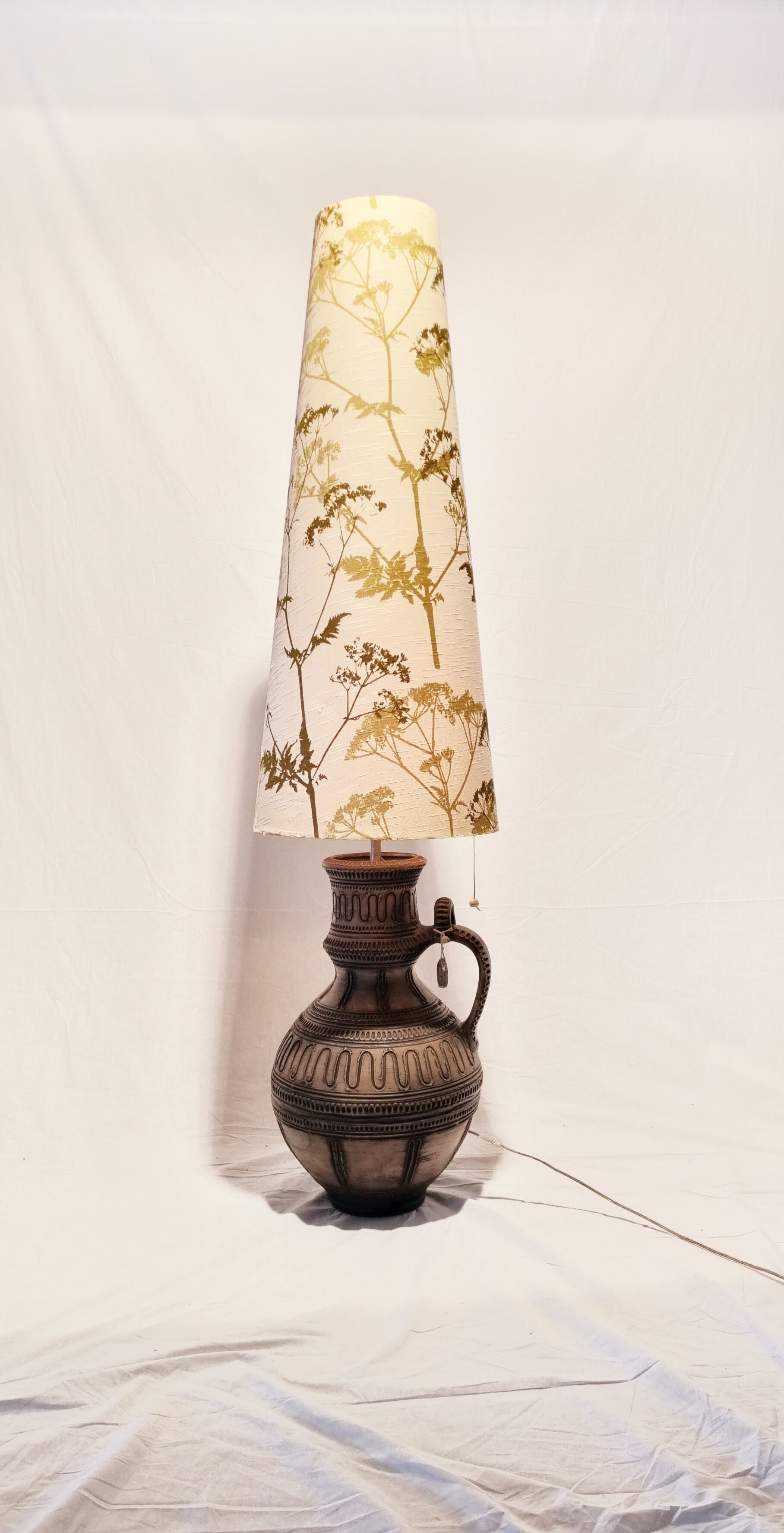 Lampadaire en céramique avec abat-jour d’origine, années 1970