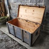 Travel trunk