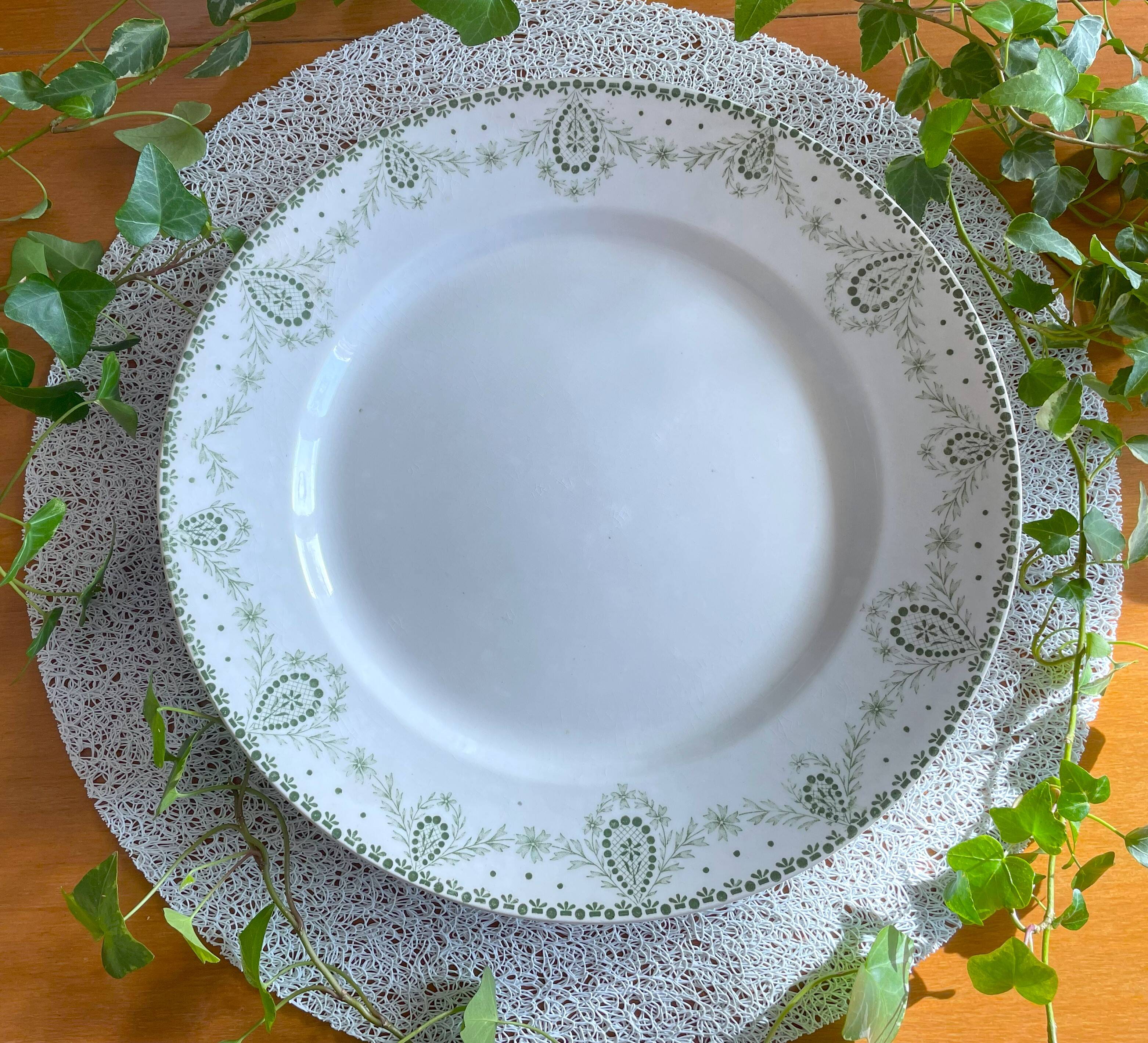 Antique serving dish in earthenware from Creil & Montereau