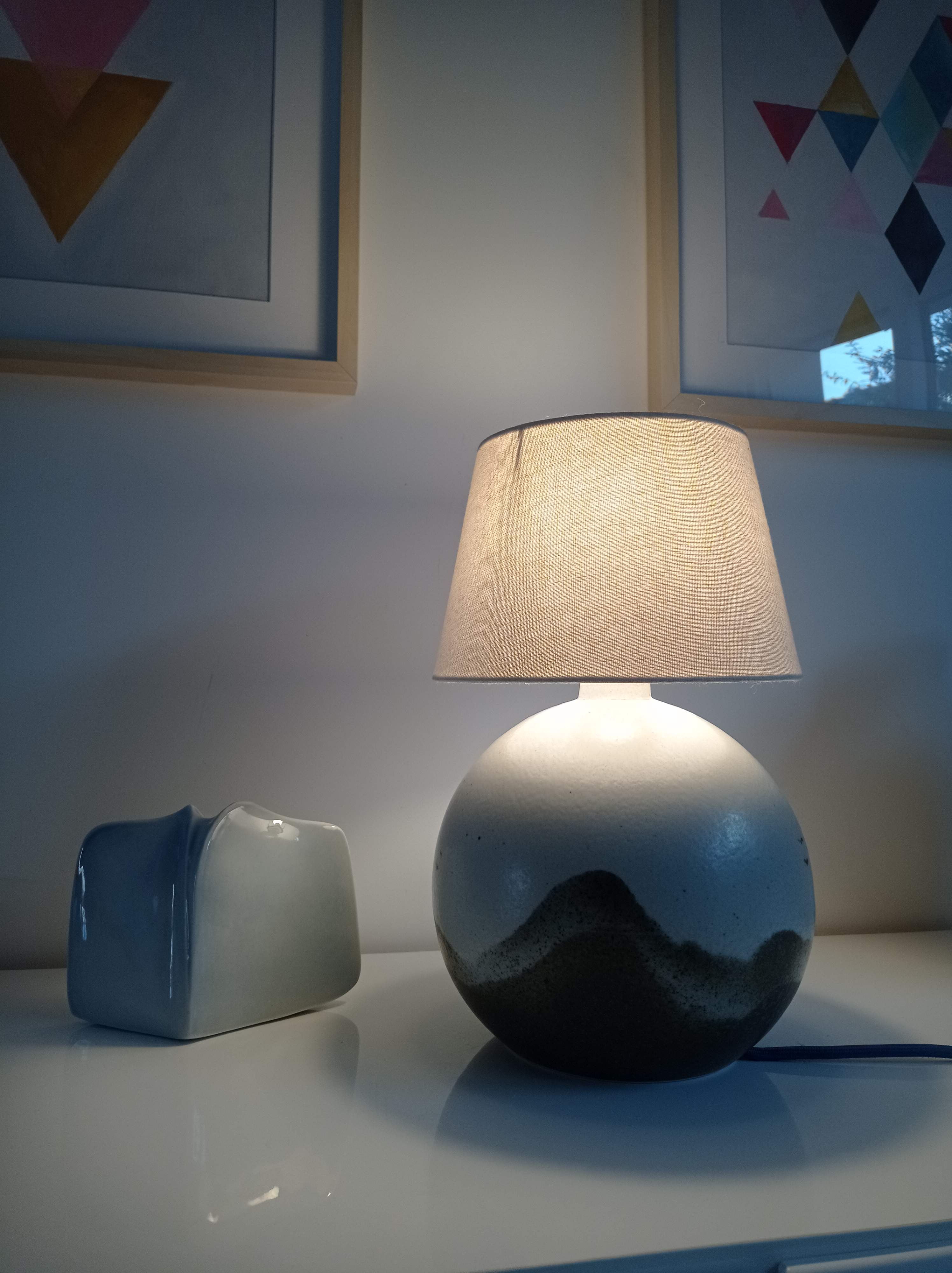 Virebent ceramic lamp