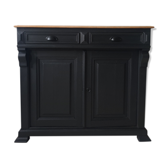 Old buffet