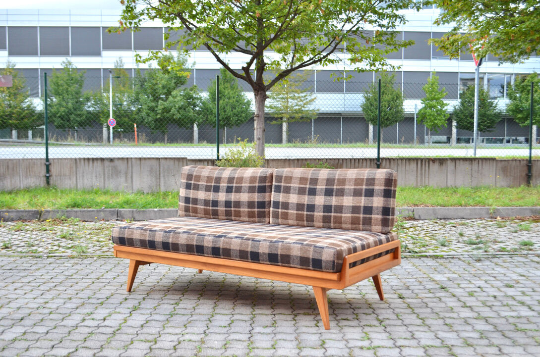 Mid Century Wilhelm Knoll Antimott Daybed Sofa