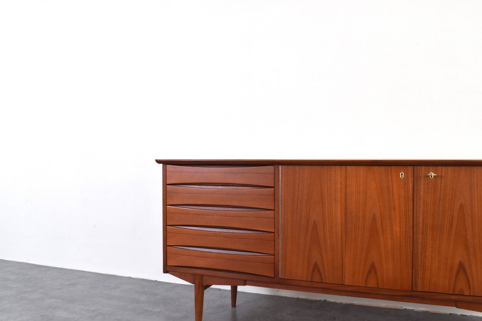 Teak enfilade from the mid-century by Frederik Kayser, 1960s.