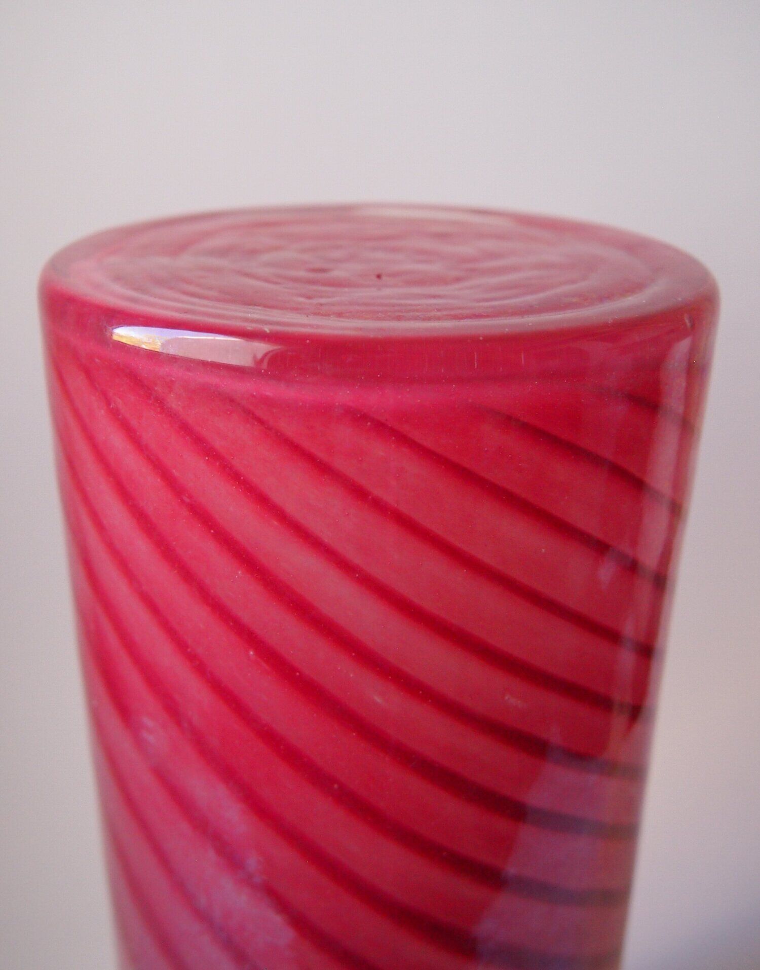 Spiral blown glass vase