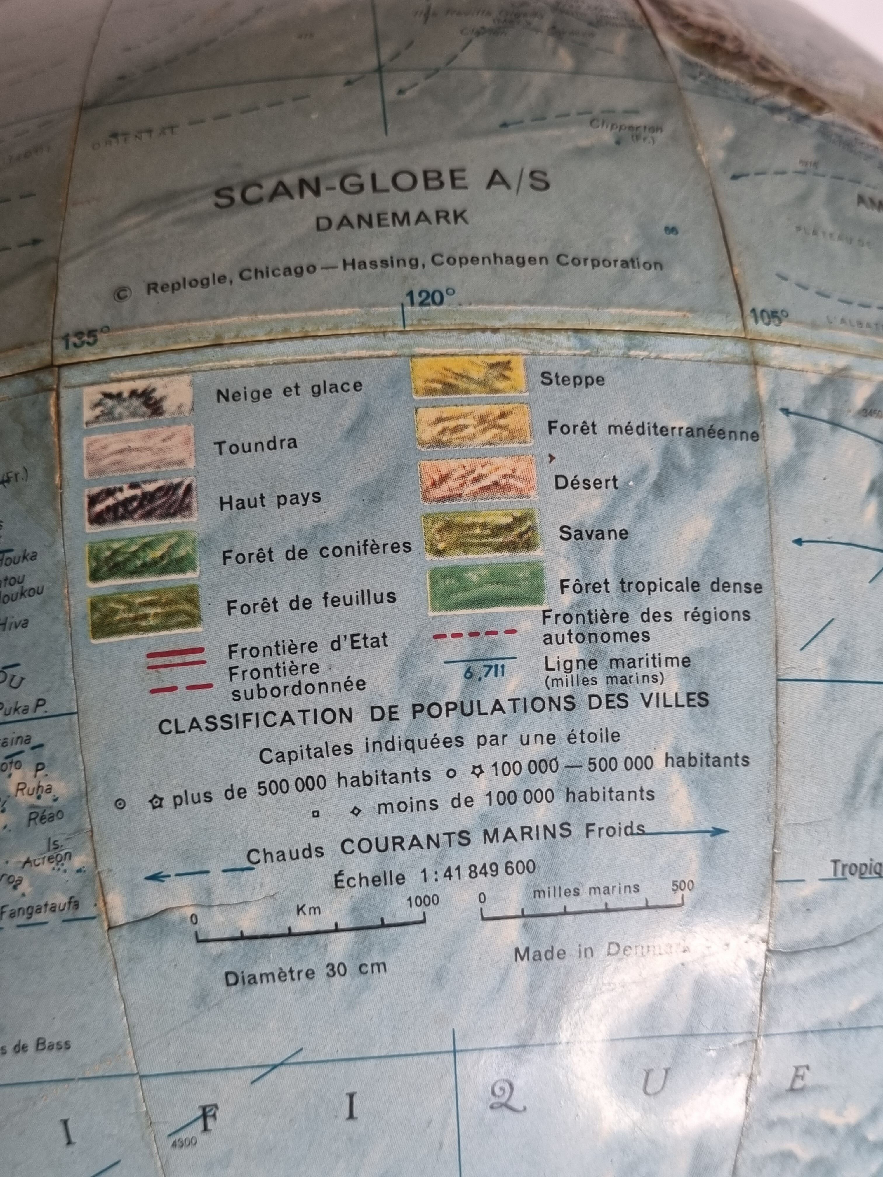 Globe in relief, Scan-Globe Denmark, gyroscope, 30 cm