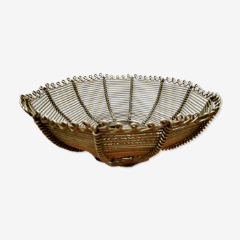 Fruit or walnut basket, made of metal