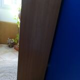 Curtain cabinet