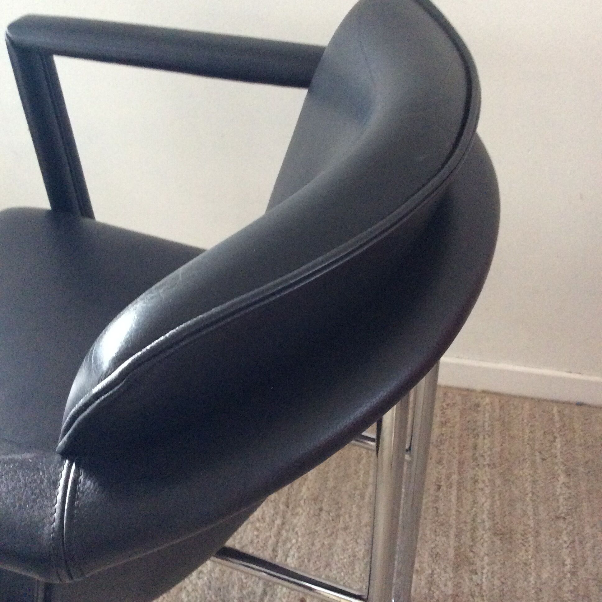 Leolux armchair "Cachucha" by Hugo De Ruiter from the 80s