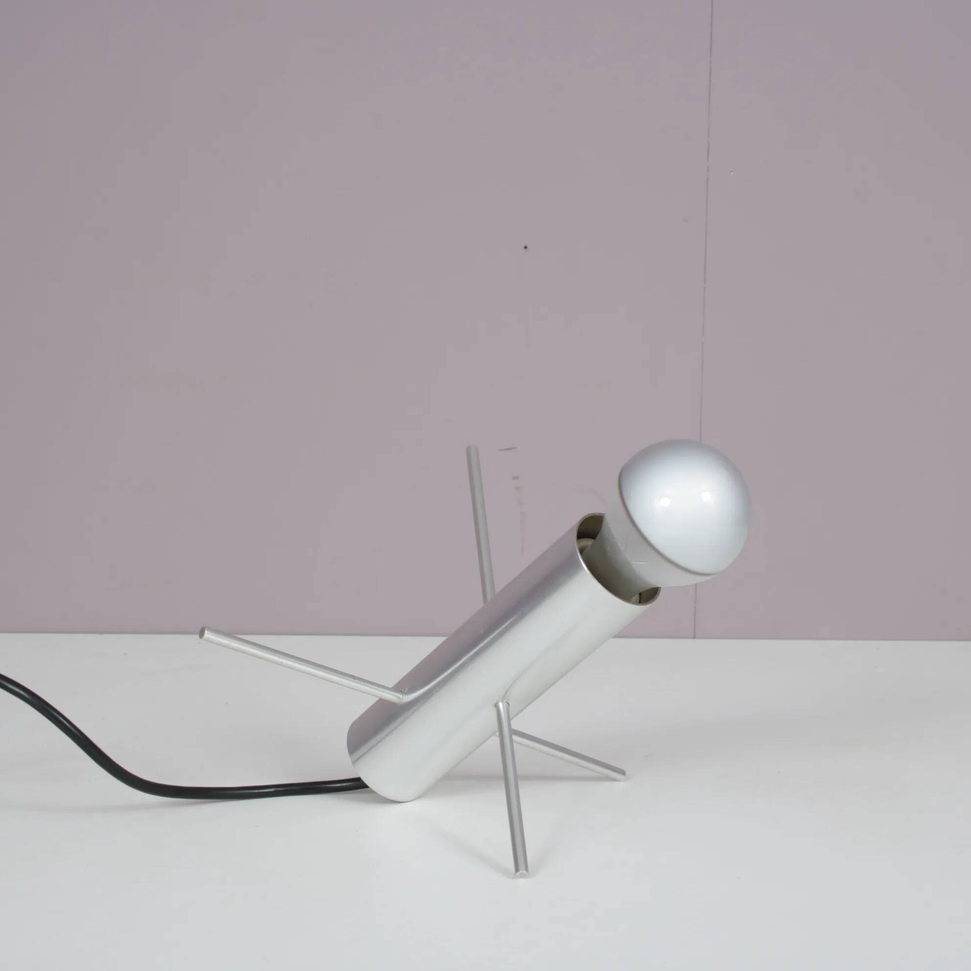 Lampe de table « Krekel » des années 1960, conçue par Otto Wasch pour Raak (Pays-Bas).