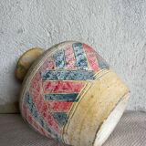 Vase ethnique coloré