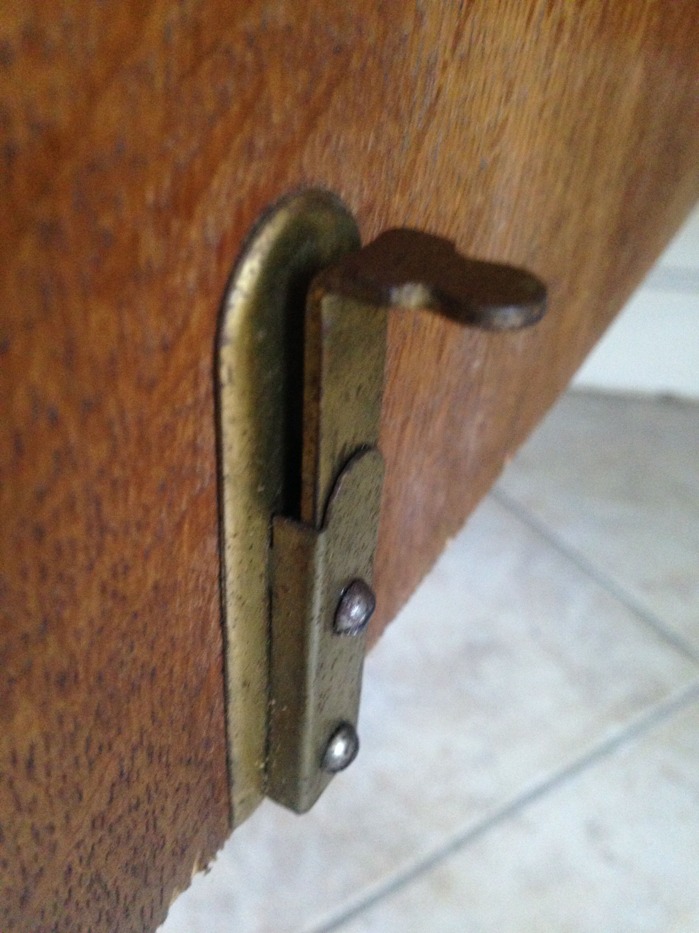 Sideboard SAM Edition with compass feet