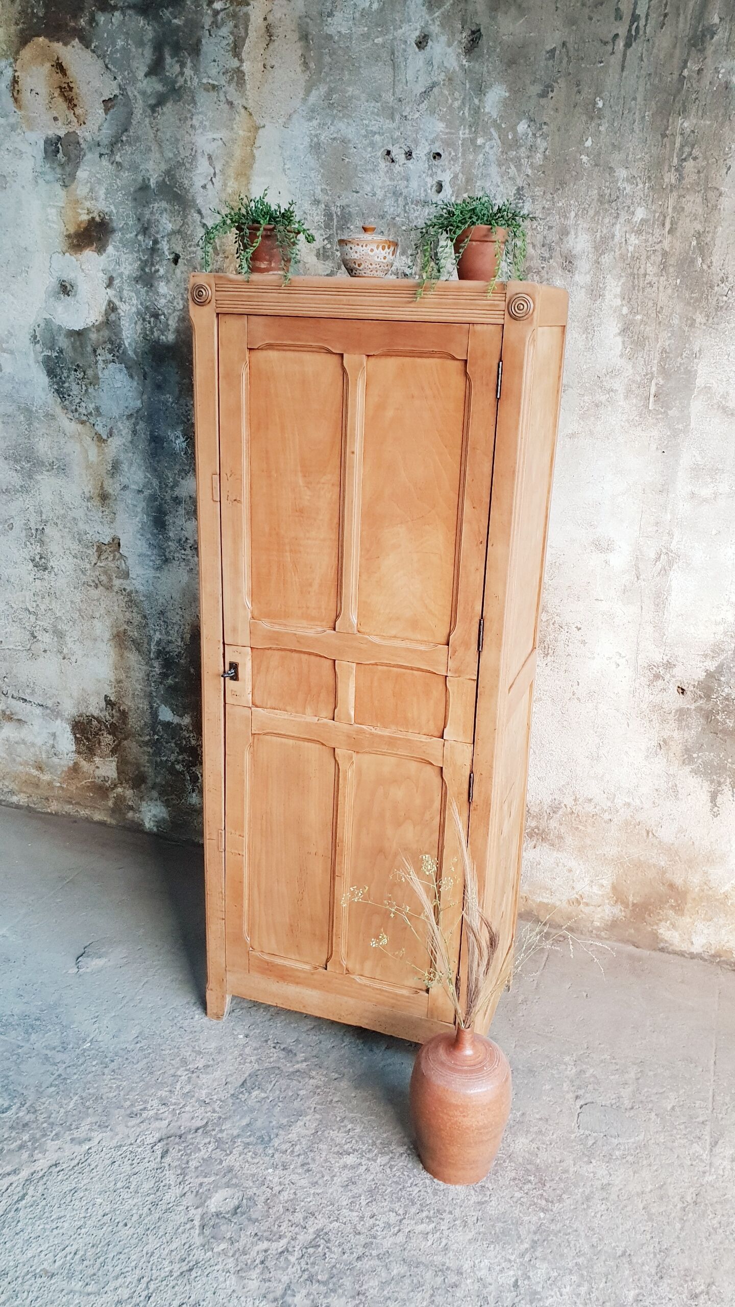 Vintage Parisian wardrobe