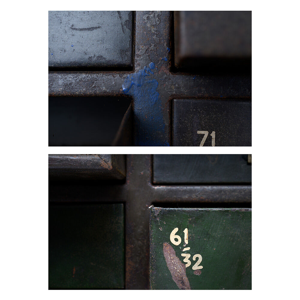 Metal workshop furniture with 72 drawers