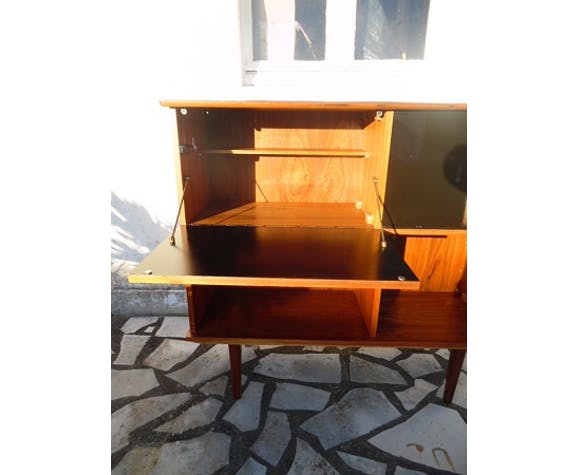 Buffet Scandinavian bar secretary