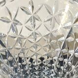 Large Tulipier Vase in cut Bohemian crystal. Star/diamond patterns. High 26 cm