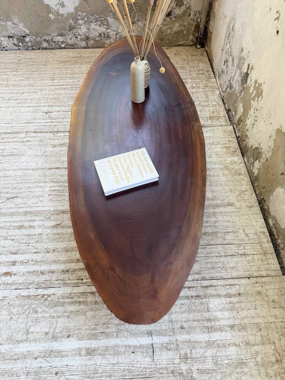 Table basse années 50 plateau bois exotique XXL