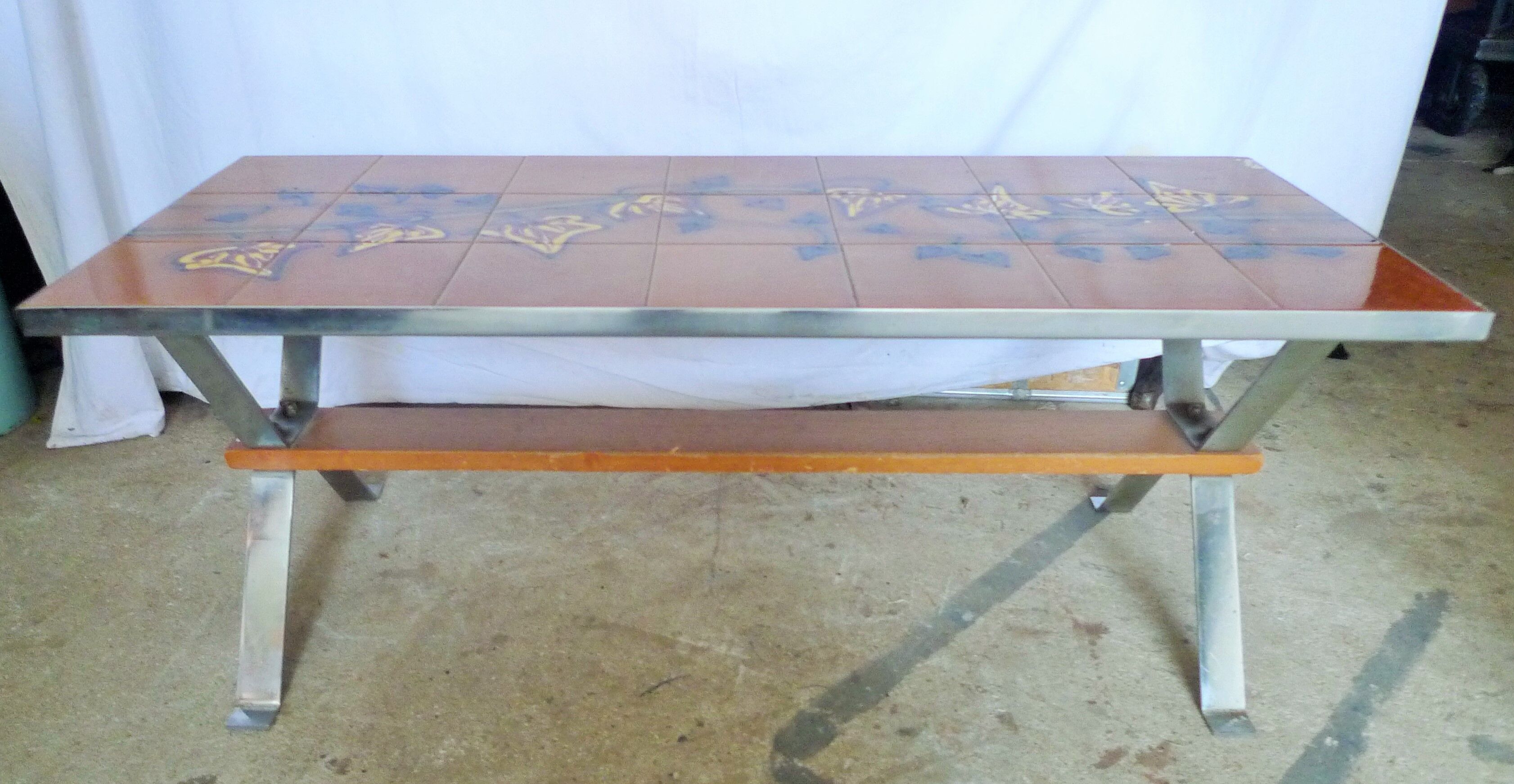 Vintage ceramic coffee table signed ADRI