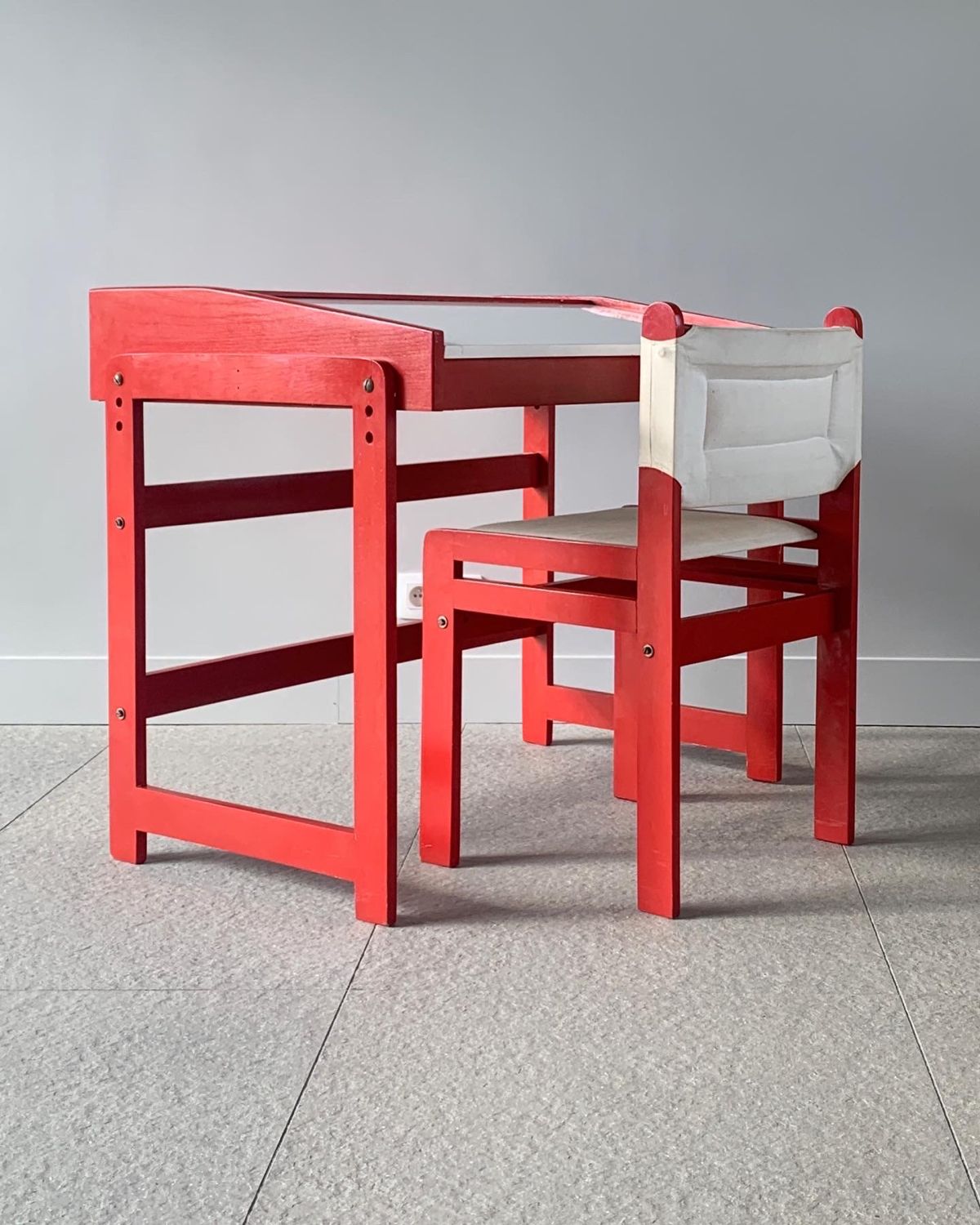 Vintage chair and children's desk, german 80s