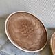 Kiwi slip ceramic pie dish