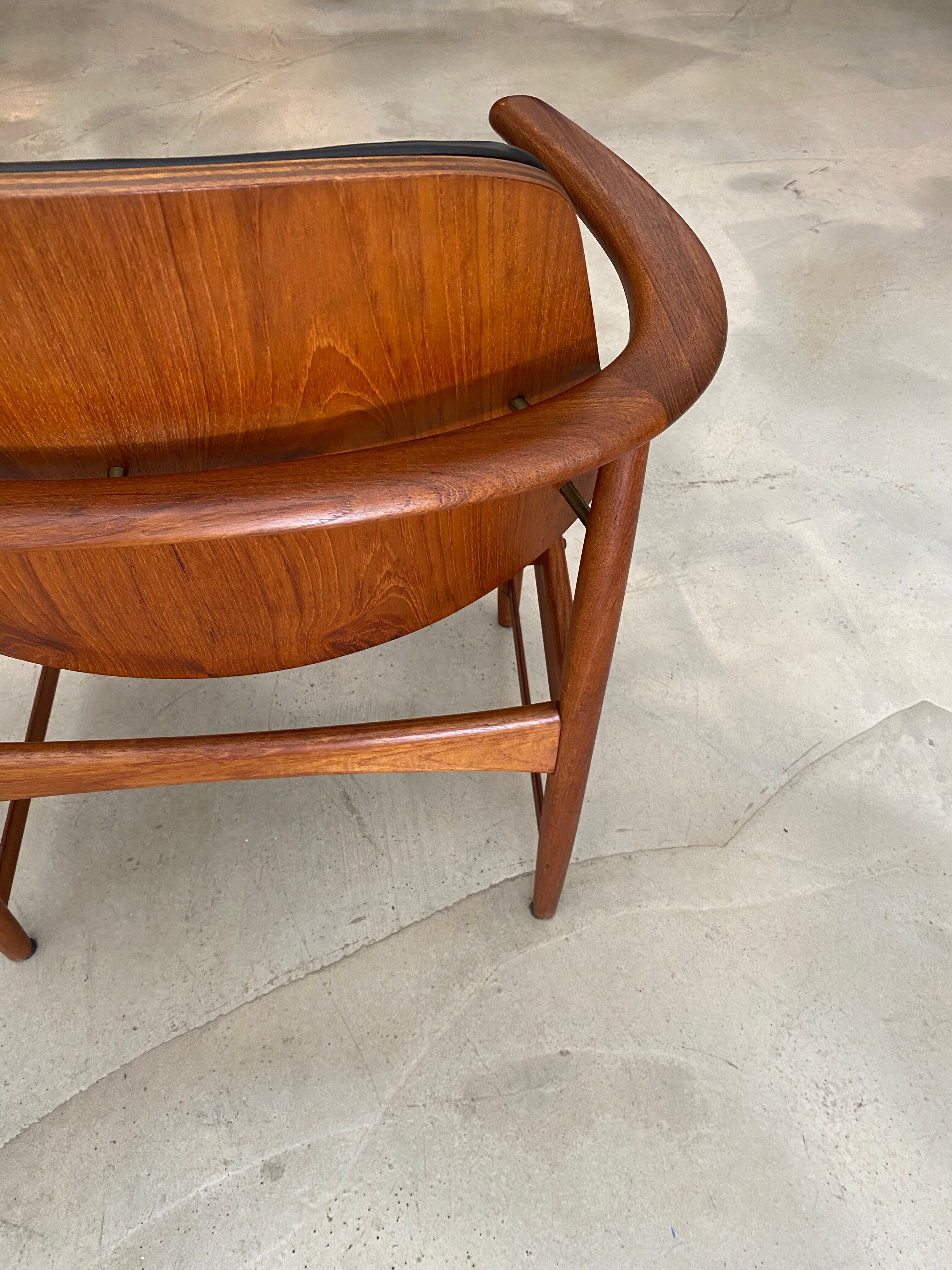 Armchair Arne Hovmand Olsen