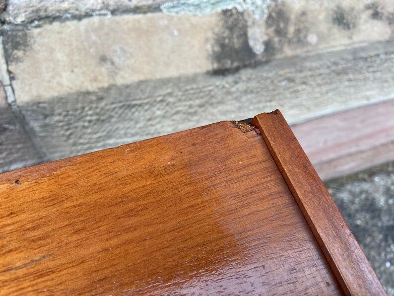 Small piece of furniture extra feet compass vintage design 1960