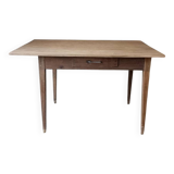 Farmhouse table with an extension