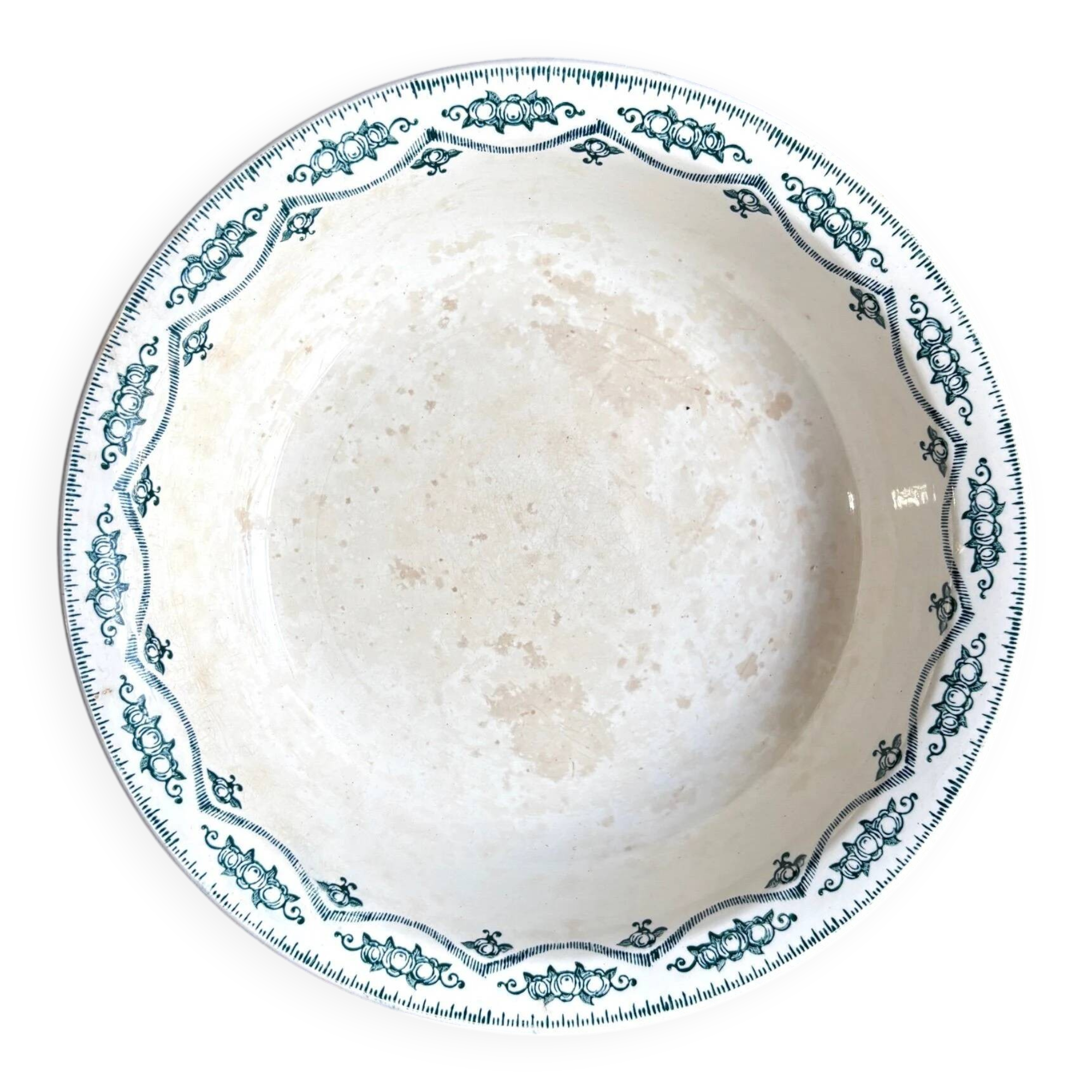 St Amand round hollow ironstone dish