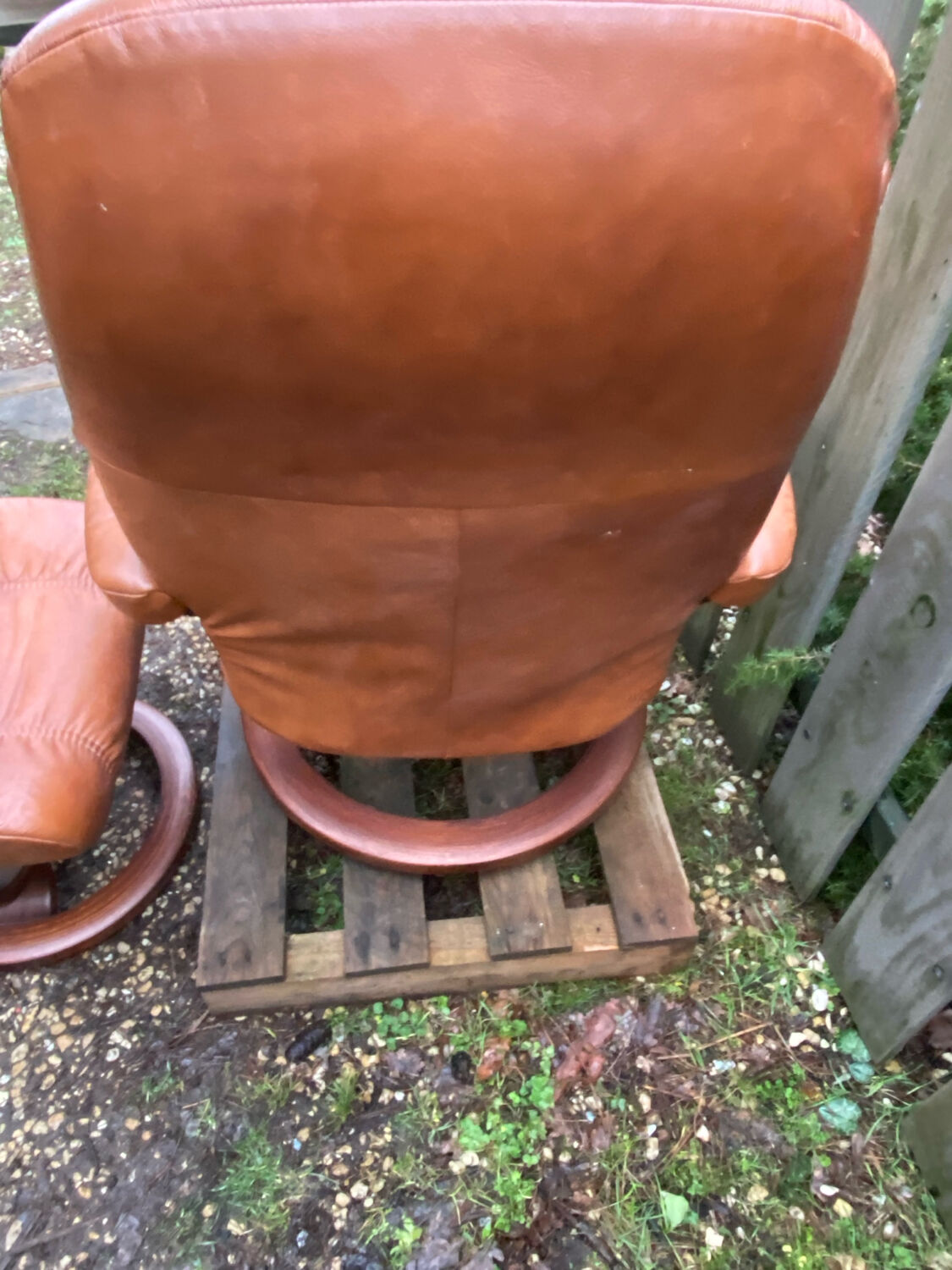 Stressless armchair and footrest set from the 70s/80s.