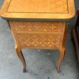 Louis XVI style chest of drawers with marquetry inlay
