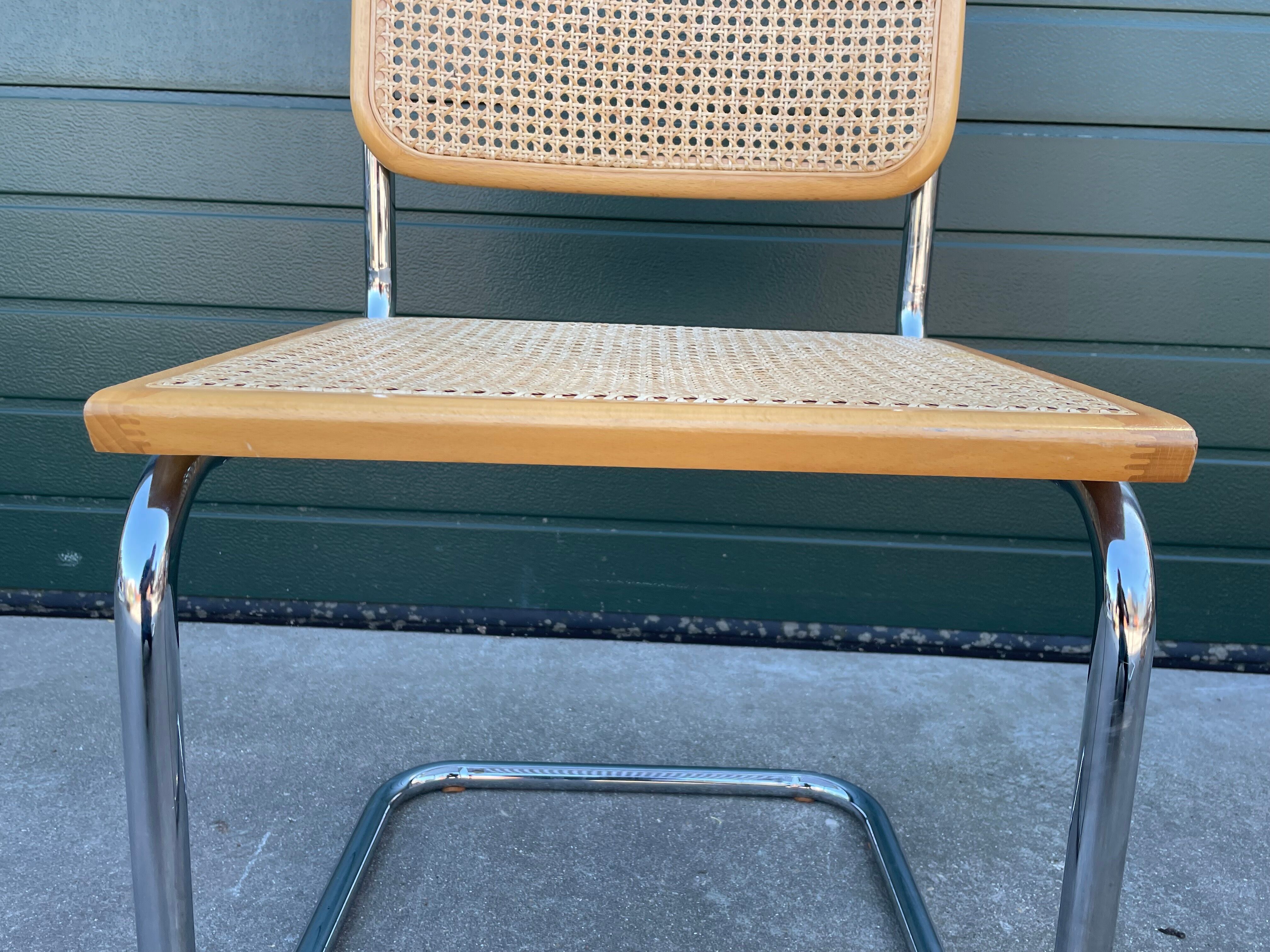 Set of 4 vintage Chairs model Cesca B32 designed by Marcel Breuer Design