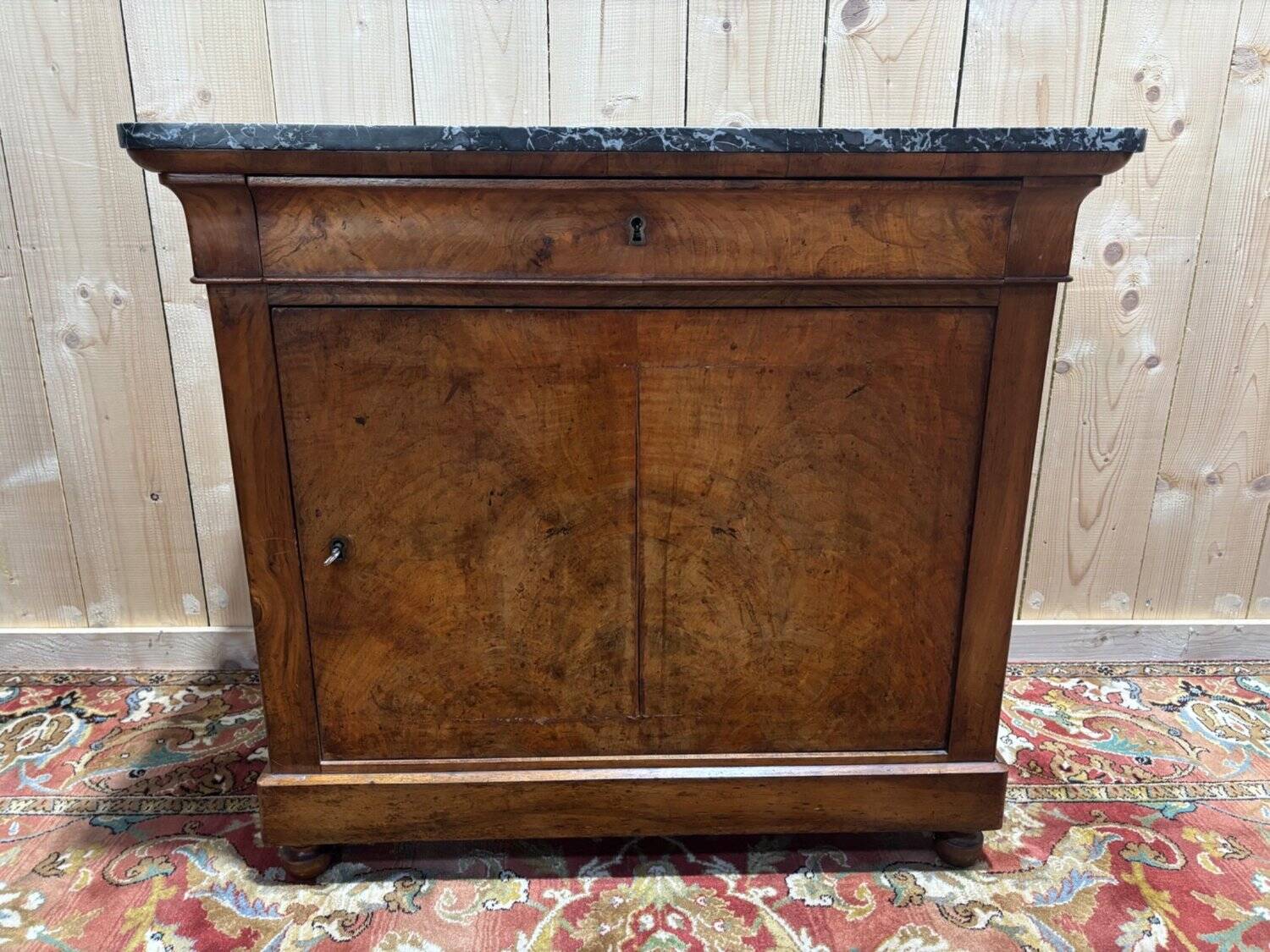 Meuble 1 porte à hauteur d’appui