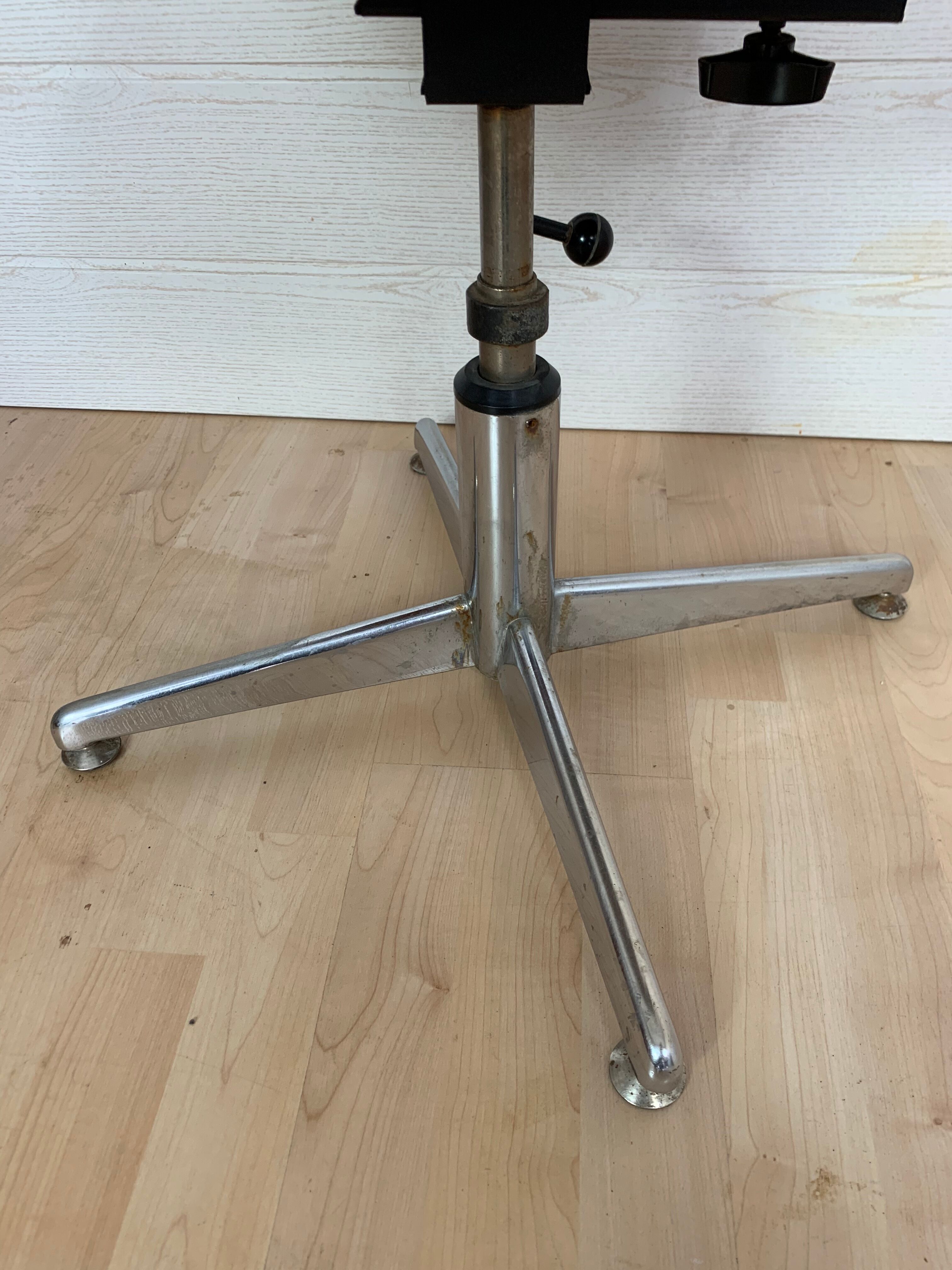 Vintage office chair - 1970