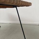 Table basse osier tressé et métal 1960