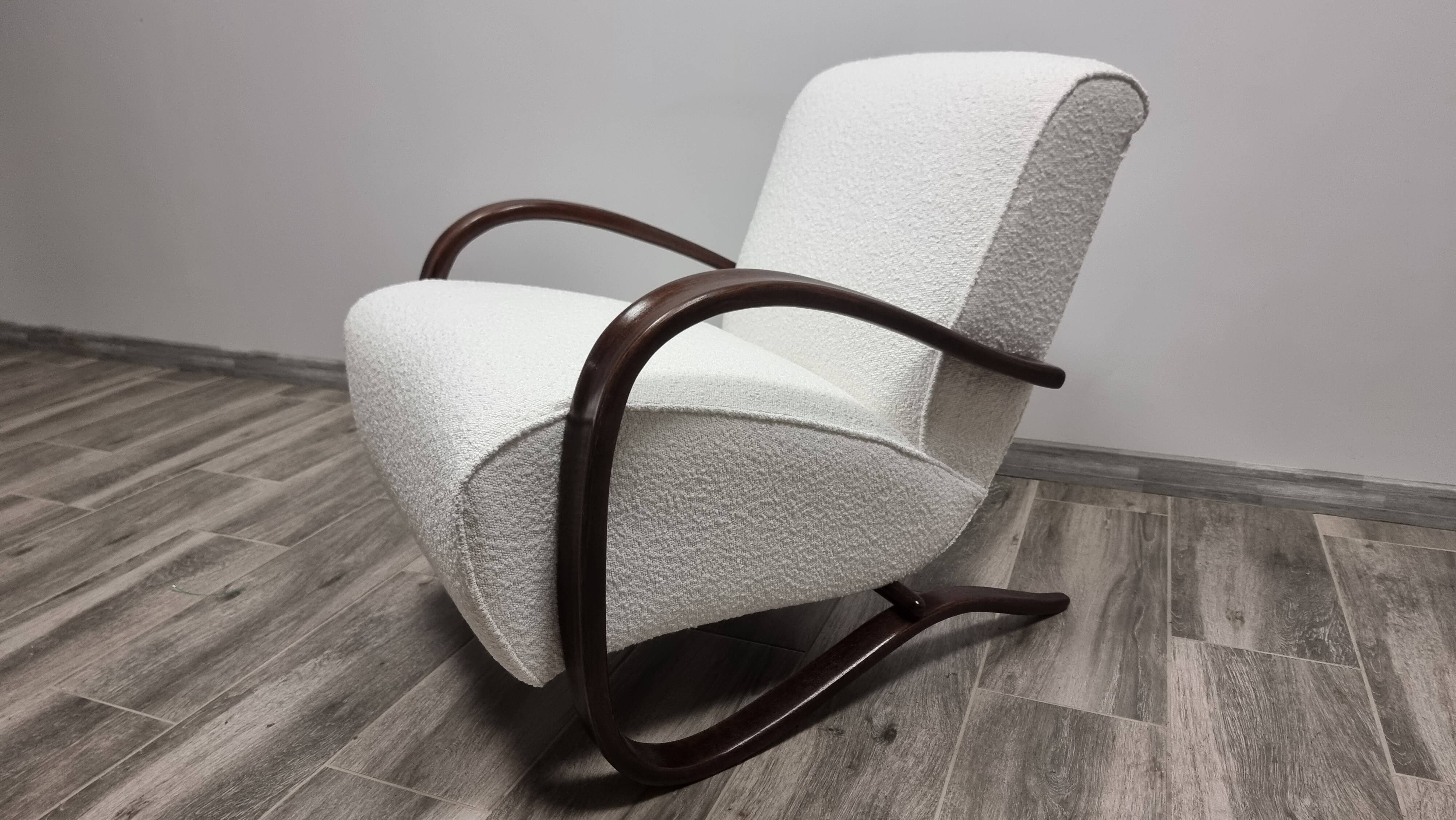 H-269 Armchair by Jindřich Halabala, 1940s