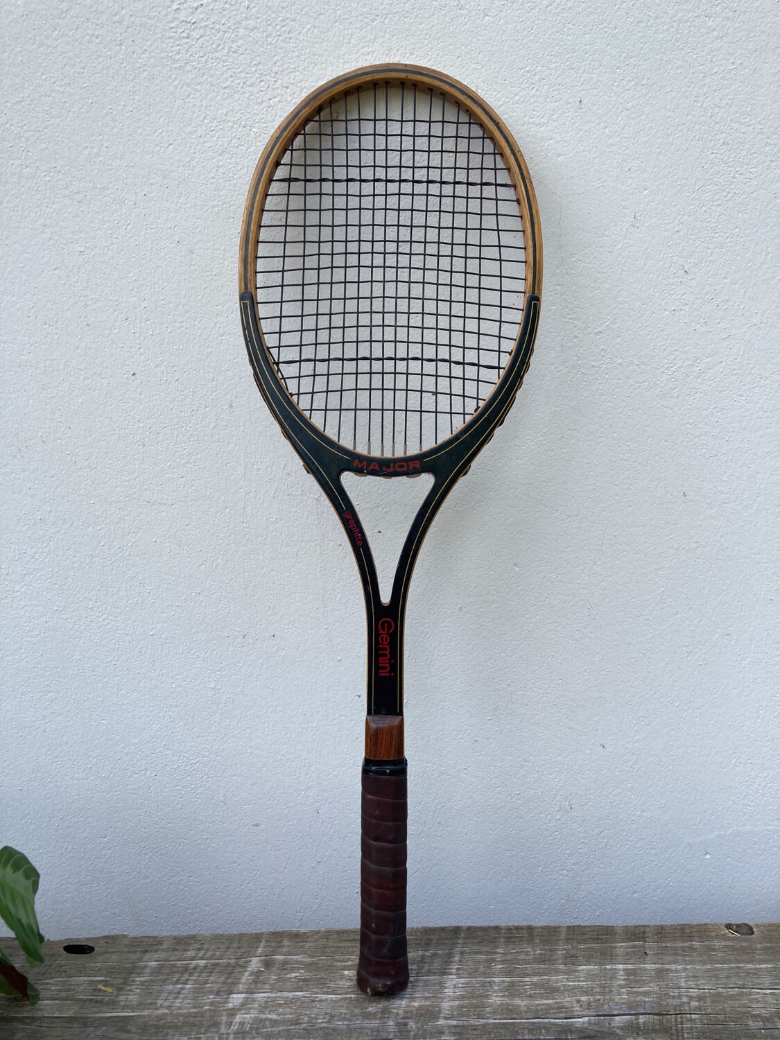 Gemini Major Graphite wooden tennis racket
