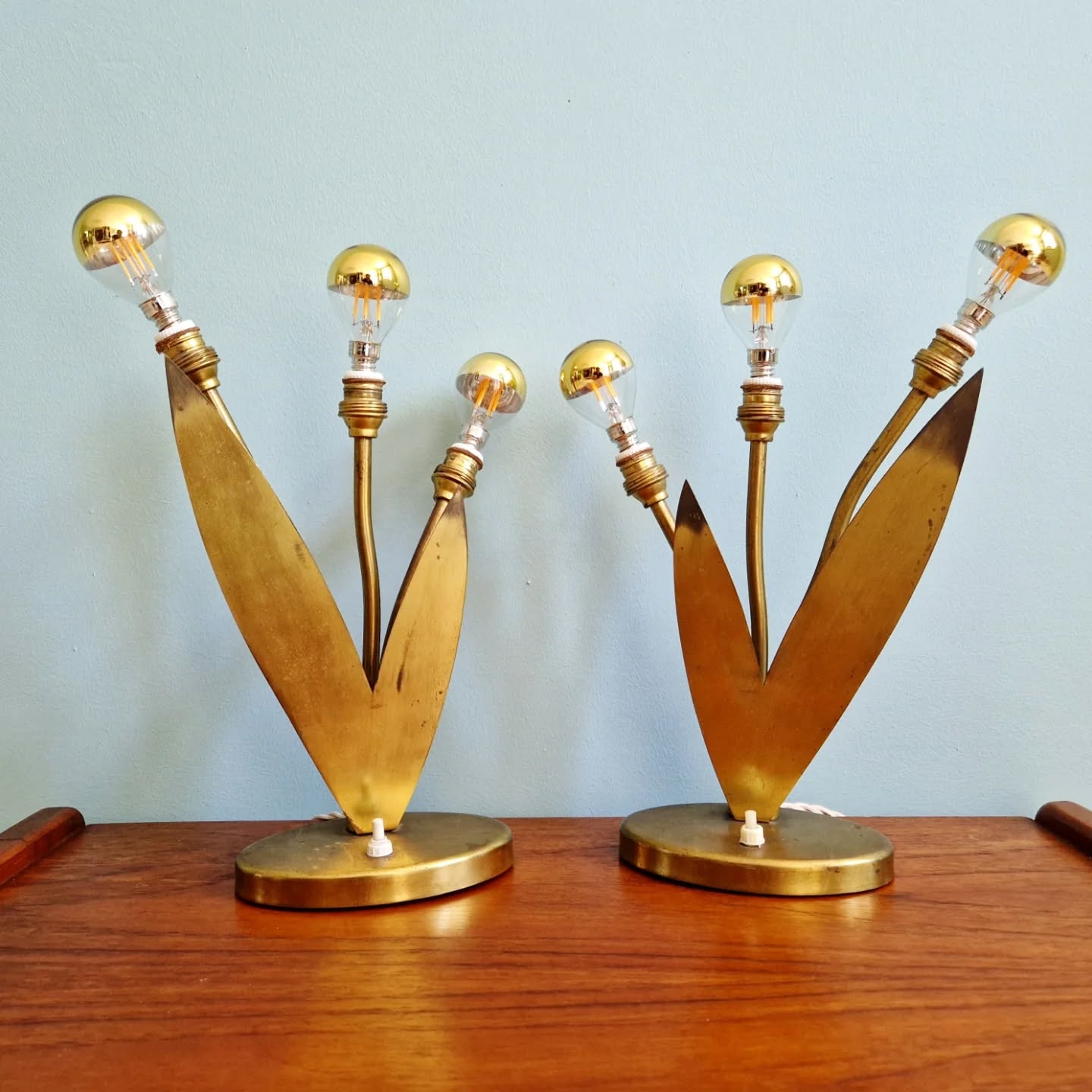 Paire de lampes florales en laiton, Mid-Century, années 1950-60