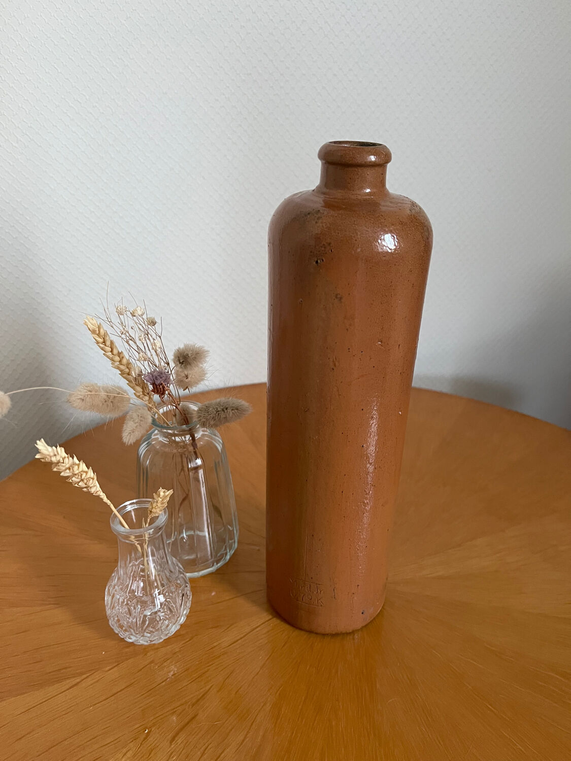 Bouteille en grès vintage