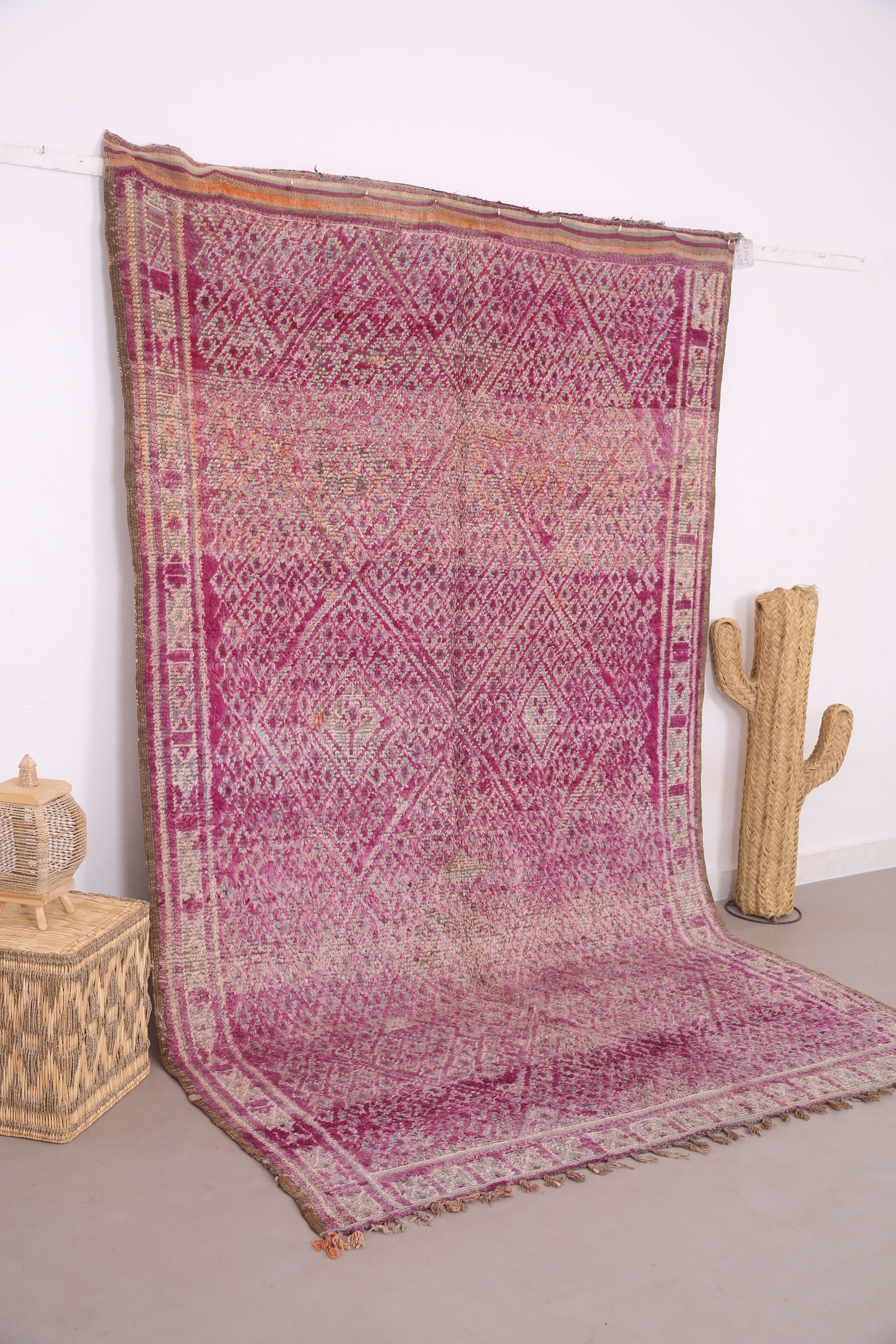 Purple Vintage Moroccan Rug 184 x 294 cm - Handmade Berber Rug - Wool Rug