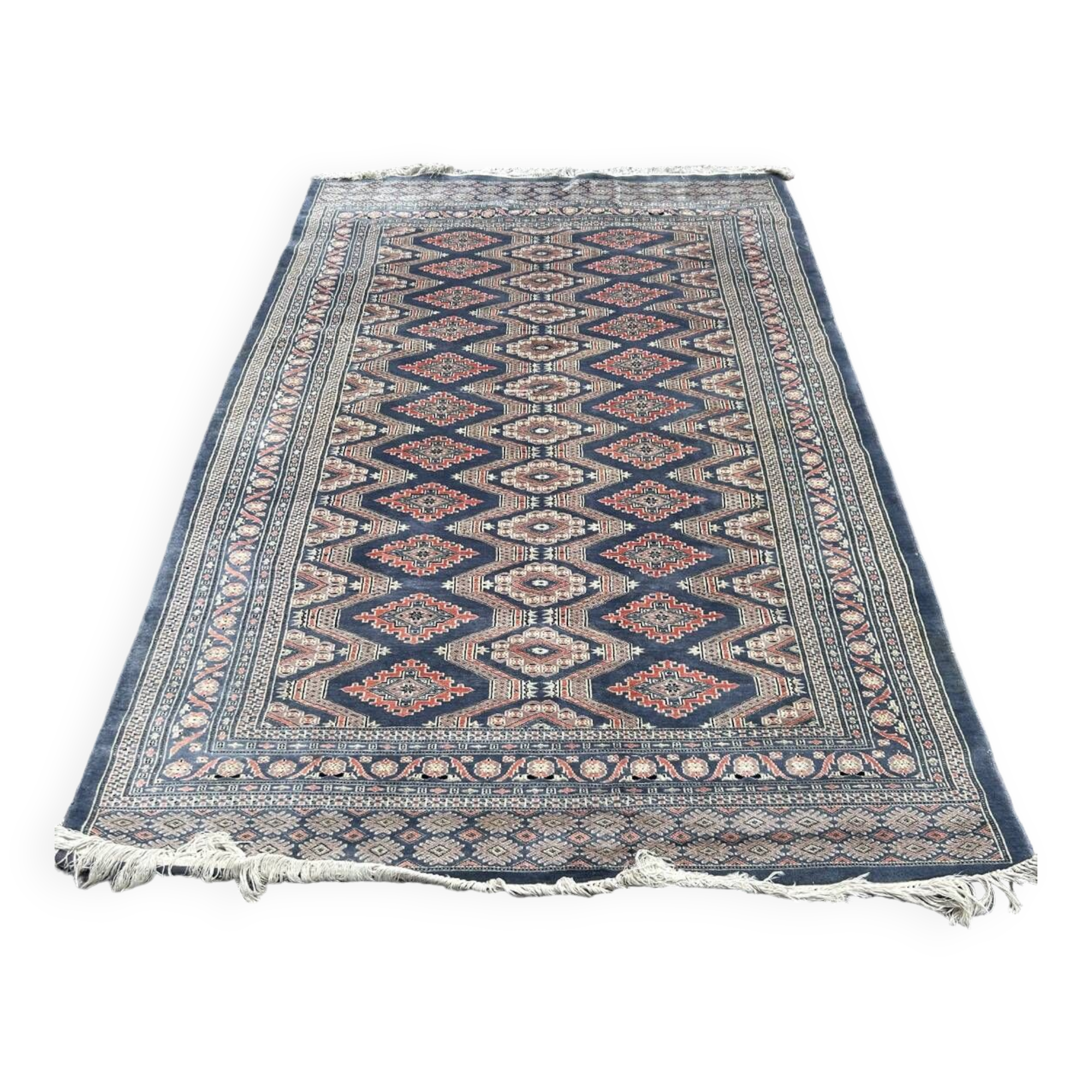 Grand tapis persan