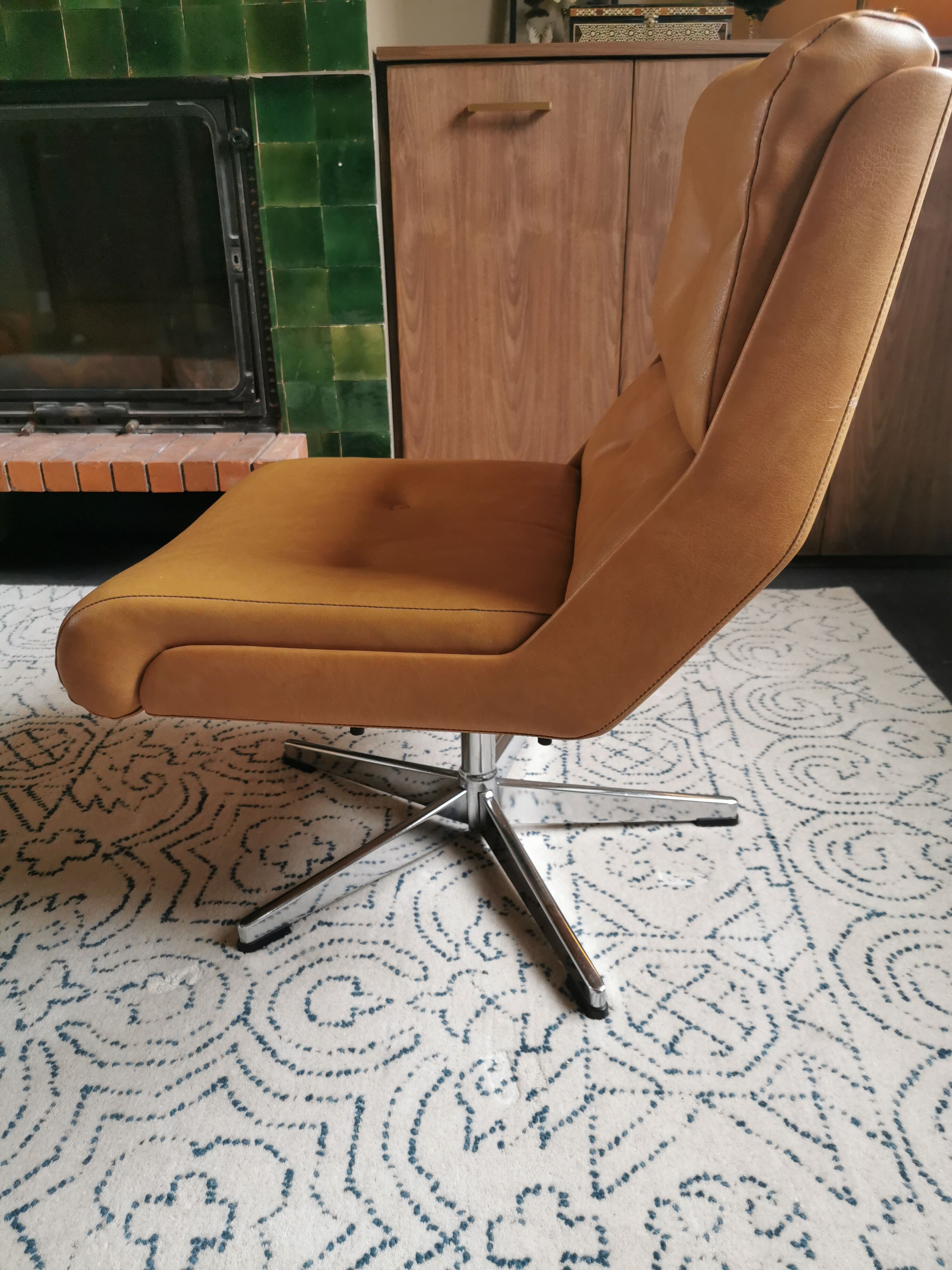 Pair of scandinavian armchairs 1970