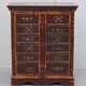 Buffet latéral peint à la main oriental circa 1900