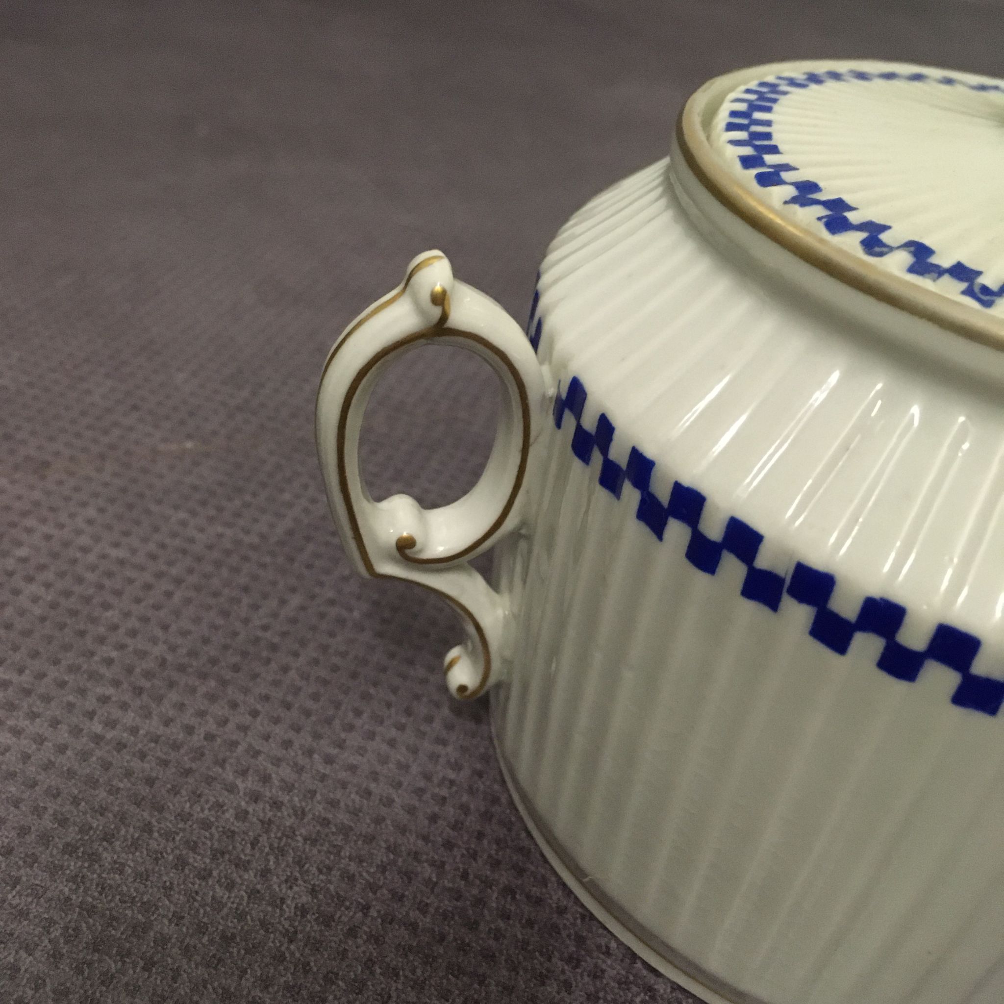 Charles PILLIVUYT Mehun porcelain sugar with fluted relief and blue and white checkered pattern