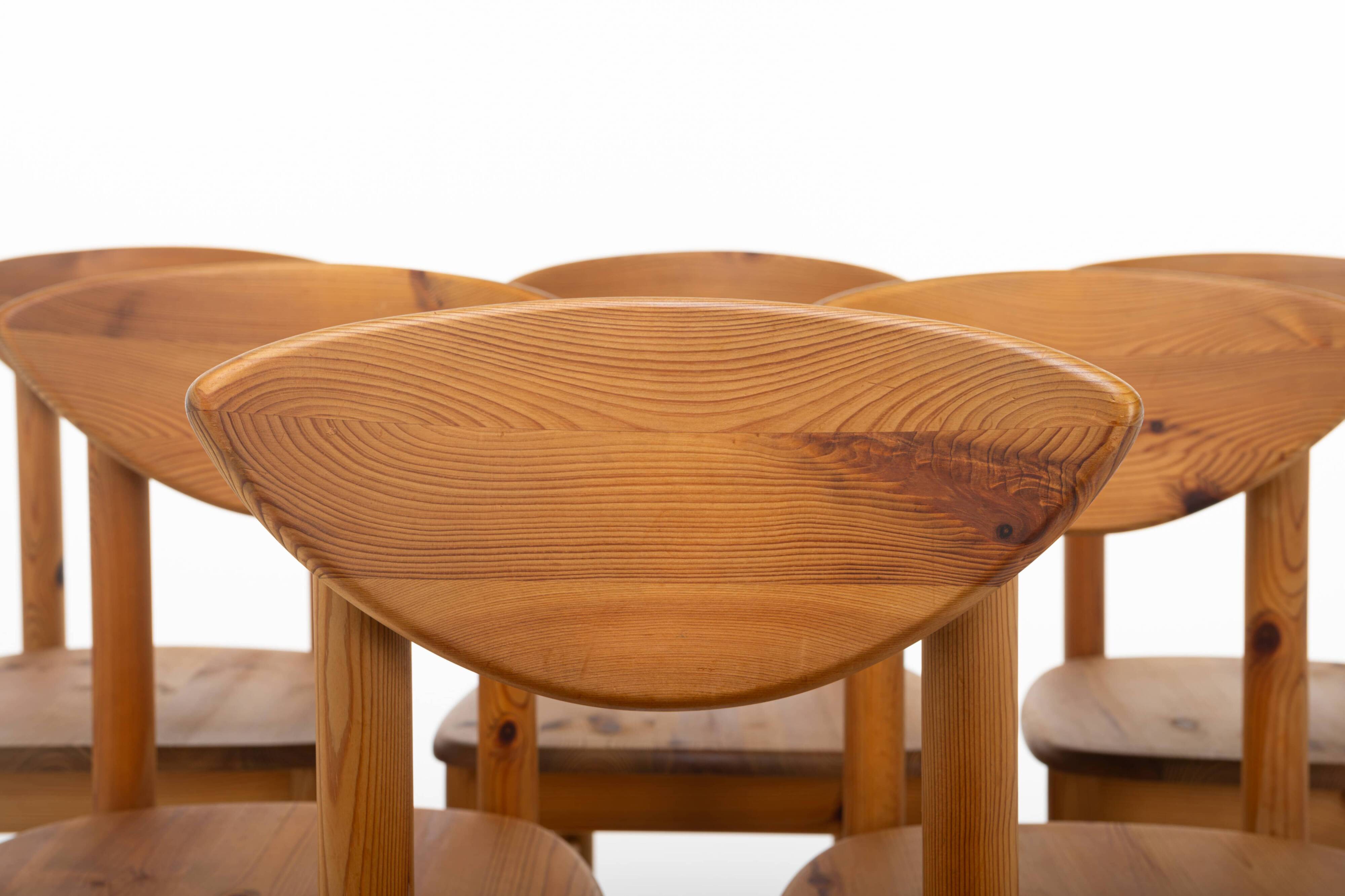 Suite de 6 chaises à repas vintage en pin