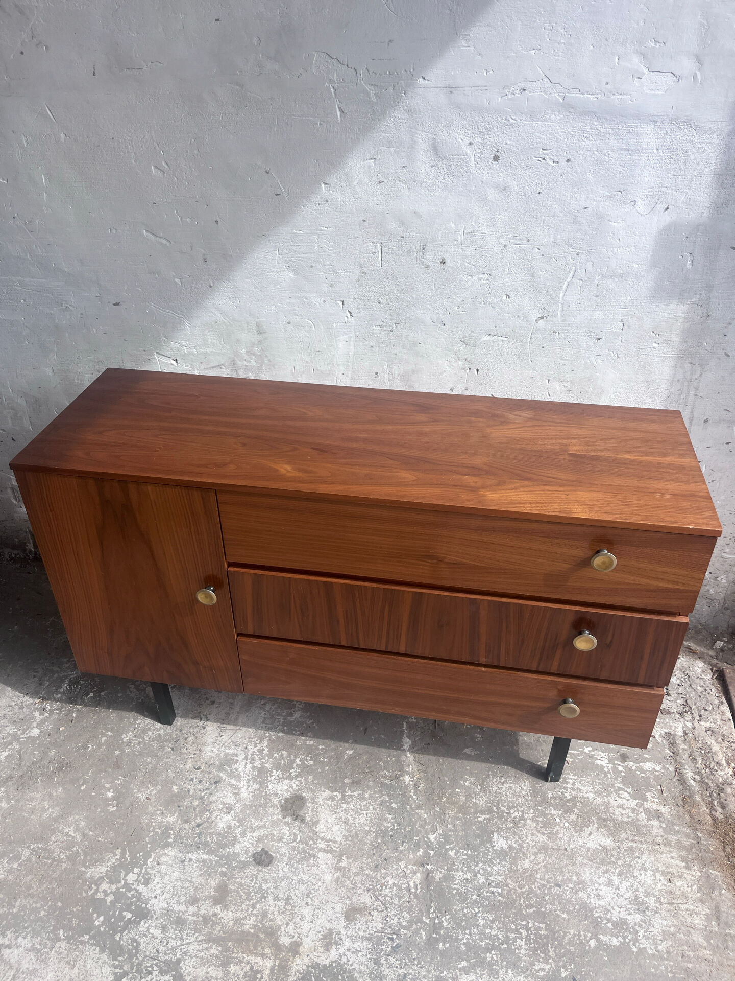 Commode vintage en noyer DDR, années 1960